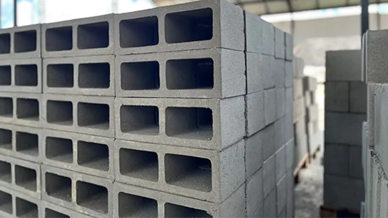 blocos-de-concreto-empilhados