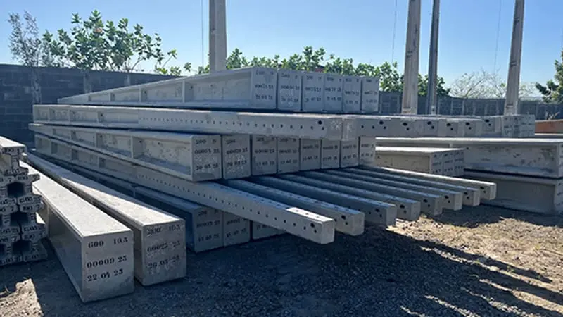 poste-de-concreto-empilhados